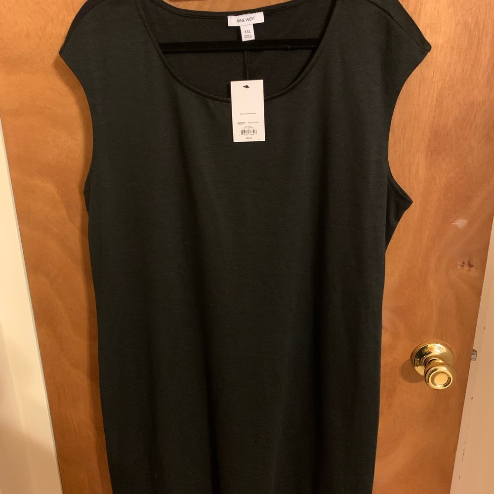 NWT Black sleeveless knee length XXL dress for work or play soft poly